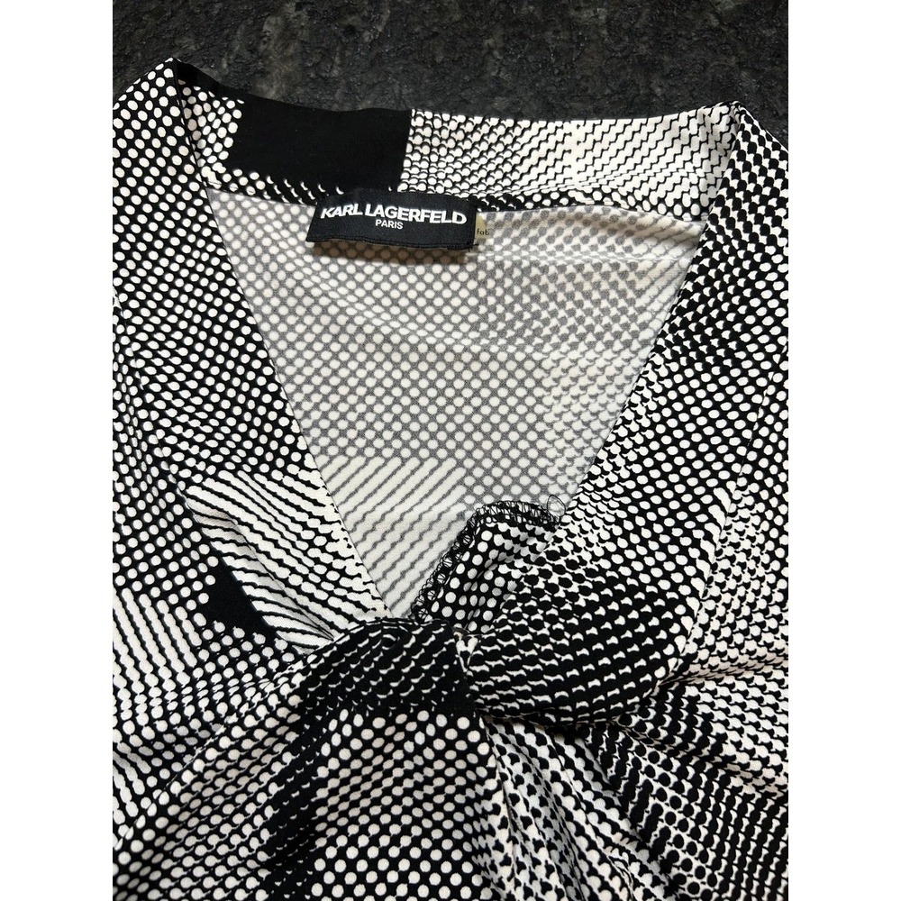 #65 Karl Lagerfield Sleeveless L/XL